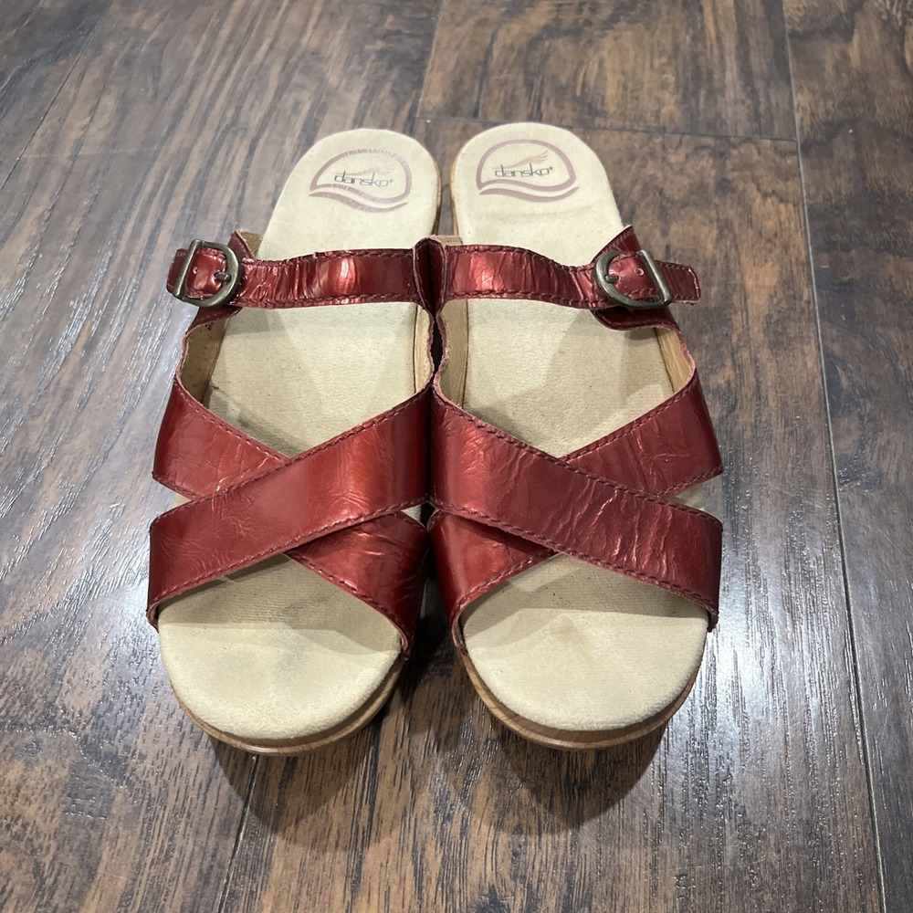 Dansko Sela Leather Wedge Sandals Women's Sz 39 Red Metallic Comfort Shoes